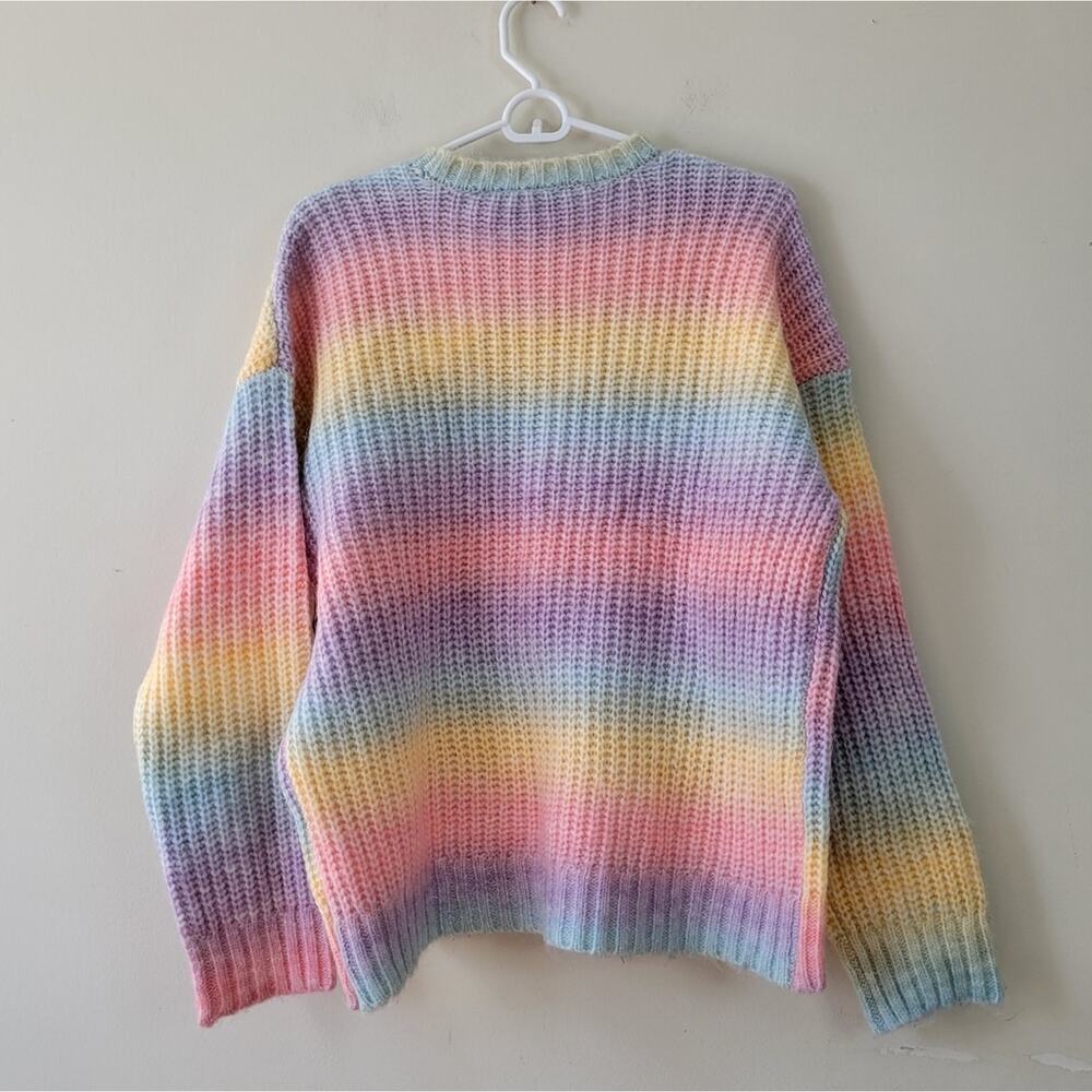 Hello Kitty × Forever 21 Gradient Hello Kitty Sweater - Picture 3 of 8